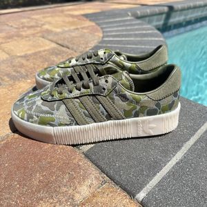 WOMEN'S Adidas Originals Sambarose Olive Camo EE4677